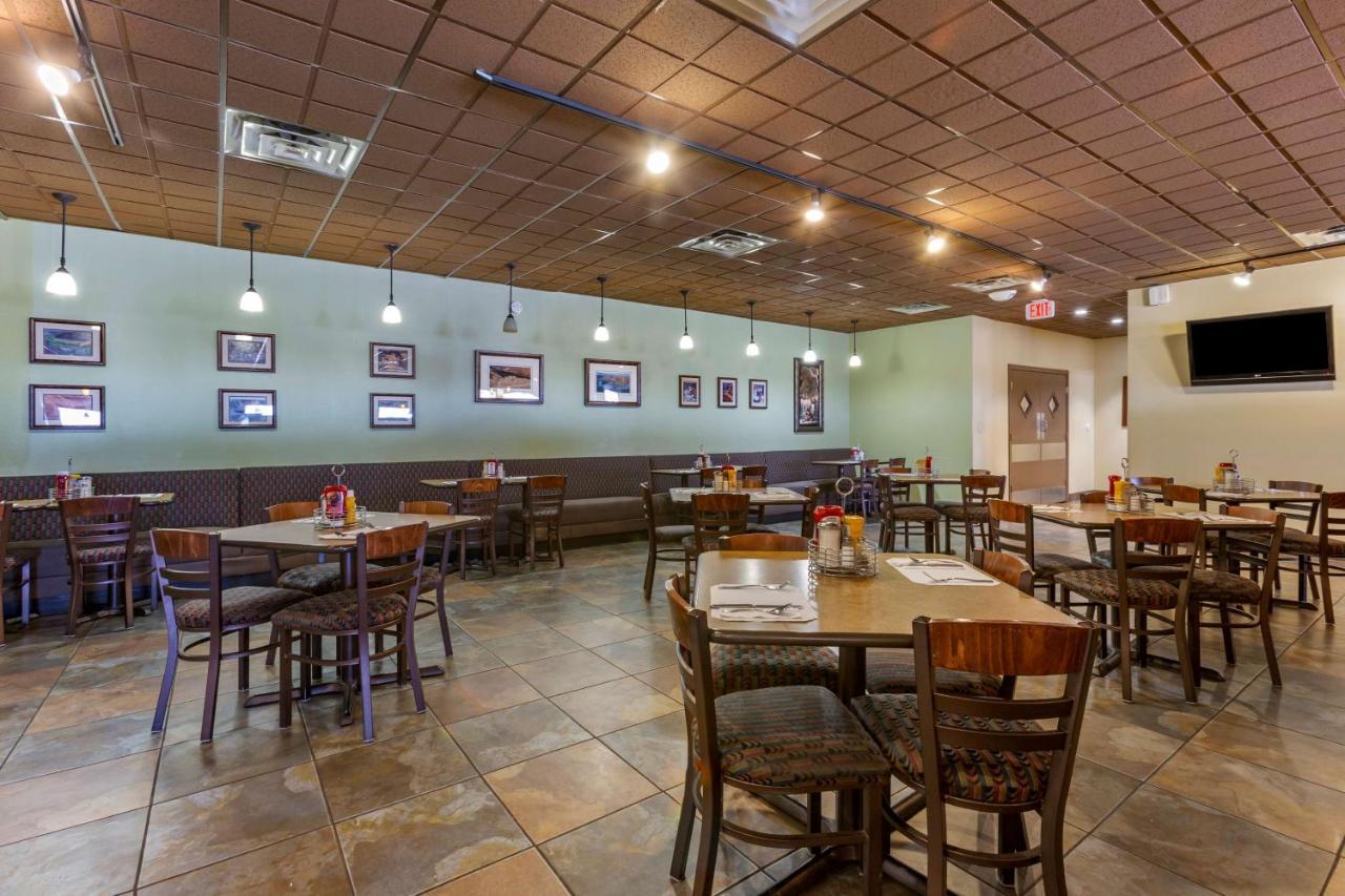 Best Western Canyon De Chelly Inn Chinle Exterior photo